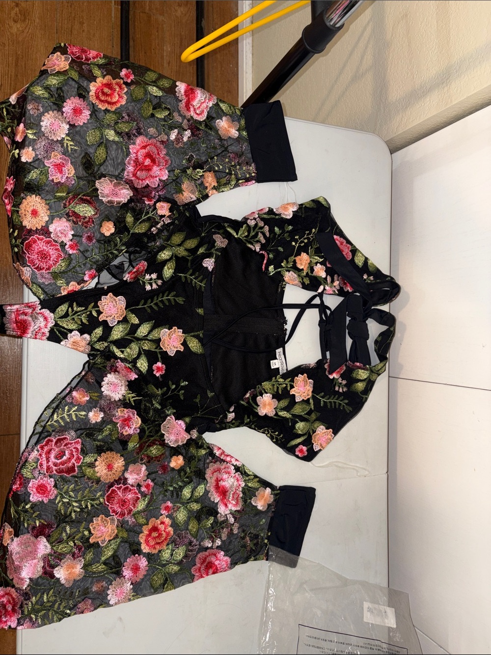 #219 NEW medium bodysuit w/ sleeves